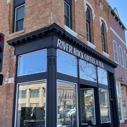 River Rock Coffee & Tea - Street view