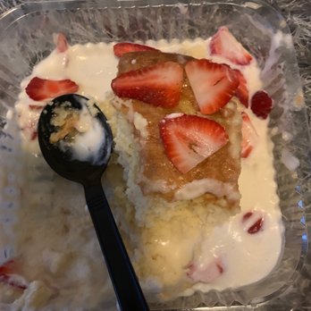 Chuy's - Tres leches - Mexican Near Me - Orlando, Florida