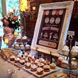 Creative DNA - Our dessert bar...all done by them