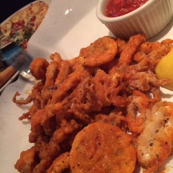 Yard House - Buffalo Calamari - Bars Near Me - San Antonio, Texas