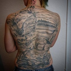 Entre Lagos Tattoo & Art Gallery  - Entre lagos tattoo