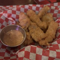 Turtleheads Raw Bar - Gator bites