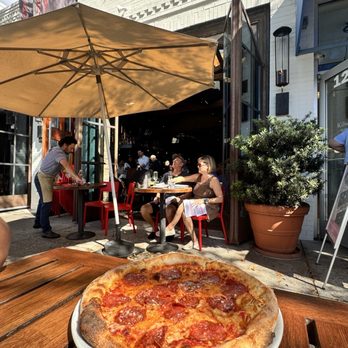 Prato - Pepperoni pizza - Pizza Near Me - Winter Park, Florida