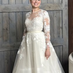 Meredith Greene - So elegant...what a gorgeous day for a wedding
