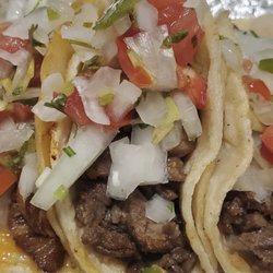Los Tequilas Mexican Restaurant Cantina & Grill - Carna asada tacos
