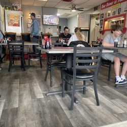 Central Dog House Diner - Dining area