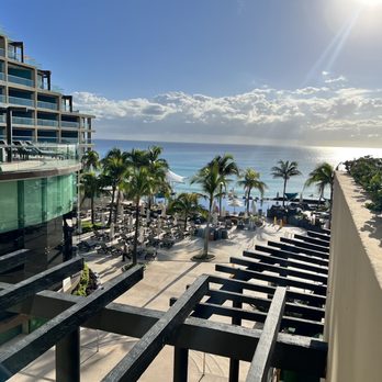Hard Rock Hotel - Hotels Near Me - Cancún, ROO
