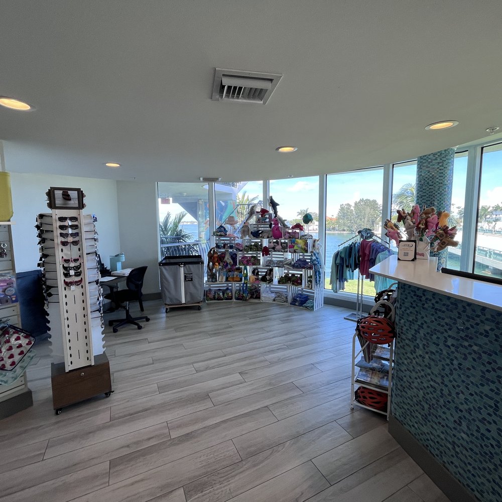 FUSION Resort - lobby/store - Resorts Near Me - Treasure Island, Florida FUSION Resort - lobby/store - Resorts Near Me - Treasure Island, Florida