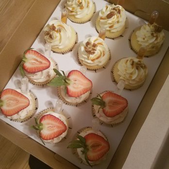 Sweet Sage - Ciroc Infused Cupcakes vs Hennessy Infused Cupcakes - Cupcakes Near Me Sweet Sage - Ciroc Infused Cupcakes vs Hennessy Infused Cupcakes - Cupcakes Near Me