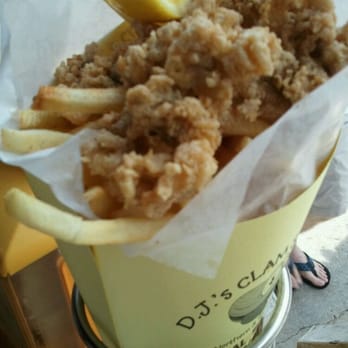 DJ's Clam Shack - Best clams south of Boston! - Seafood Near Me - Key West, Florida