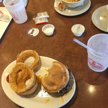 Scotty P's - Burgers Near Me - Plano, Texas Scotty P's - Burgers Near Me - Plano, Texas