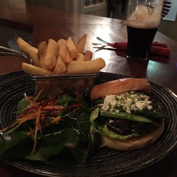 Mannion's Country Pub - Pubs Near Me - New Ross, WX Mannion's Country Pub - Pubs Near Me - New Ross, WX