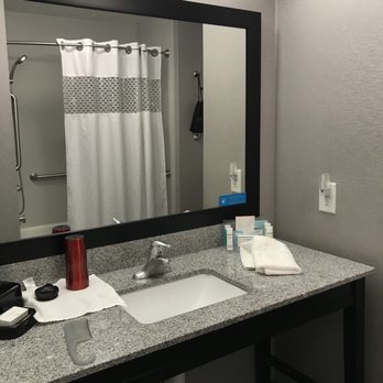 Hampton Inn & Suites Roanoke Airport - Hotels Near Me - Roanoke, Virginia Hampton Inn & Suites Roanoke Airport - Hotels Near Me - Roanoke, Virginia