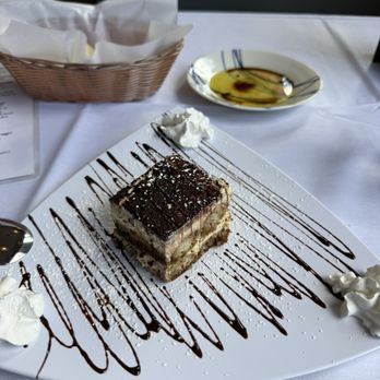 Bella Italia Ristorante - Tiramisu - Italian Near Me - Evergreen, Montana Bella Italia Ristorante - Tiramisu - Italian Near Me - Evergreen, Montana