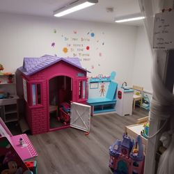 Urban Fork Uptown - Playroom