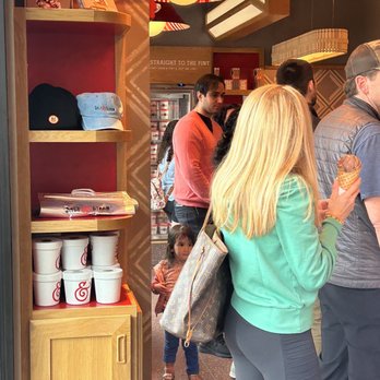 Salt & Straw - Ice Cream & Frozen Yogurt Near Me - Orlando, Florida Salt & Straw - Ice Cream & Frozen Yogurt Near Me - Orlando, Florida