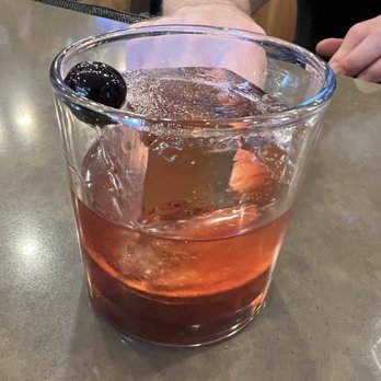 Smoke Brewing Company - The 'Brown Sugar Old Fashioned'. Outstanding. - Bars Near Me - Lee's Summit, Missouri Smoke Brewing Company - The 'Brown Sugar Old Fashioned'. Outstanding. - Bars Near Me - Lee's Summit, Missouri