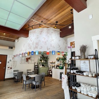 Vintage Orchid Coffee - Coffee & Tea Near Me - Arlington, Washington