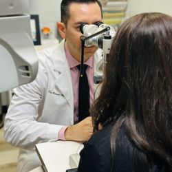 Paramount Family Optometry - Comprehensive exam
