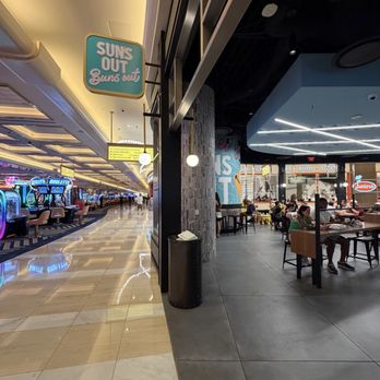 Sun’s Out Buns Out - Outside - Cafes Near Me - Las Vegas, Nevada Sun’s Out Buns Out - Outside - Cafes Near Me - Las Vegas, Nevada