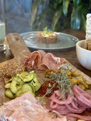 Copper Vine Restaurant & Inn by null