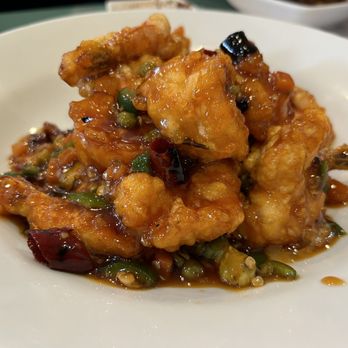 Gyeonghoeru Korean - 12/24/23 - It's been a year since I was here last. Looks like they have reduced portions by about 20%. (Shrimp) - Chinese Near Me - Fort Lee, New Jersey