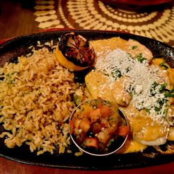 Lupe Tortilla Mexican Restaurant - Tilapia Veracruz