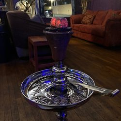 Medusas On 4th - Glass top