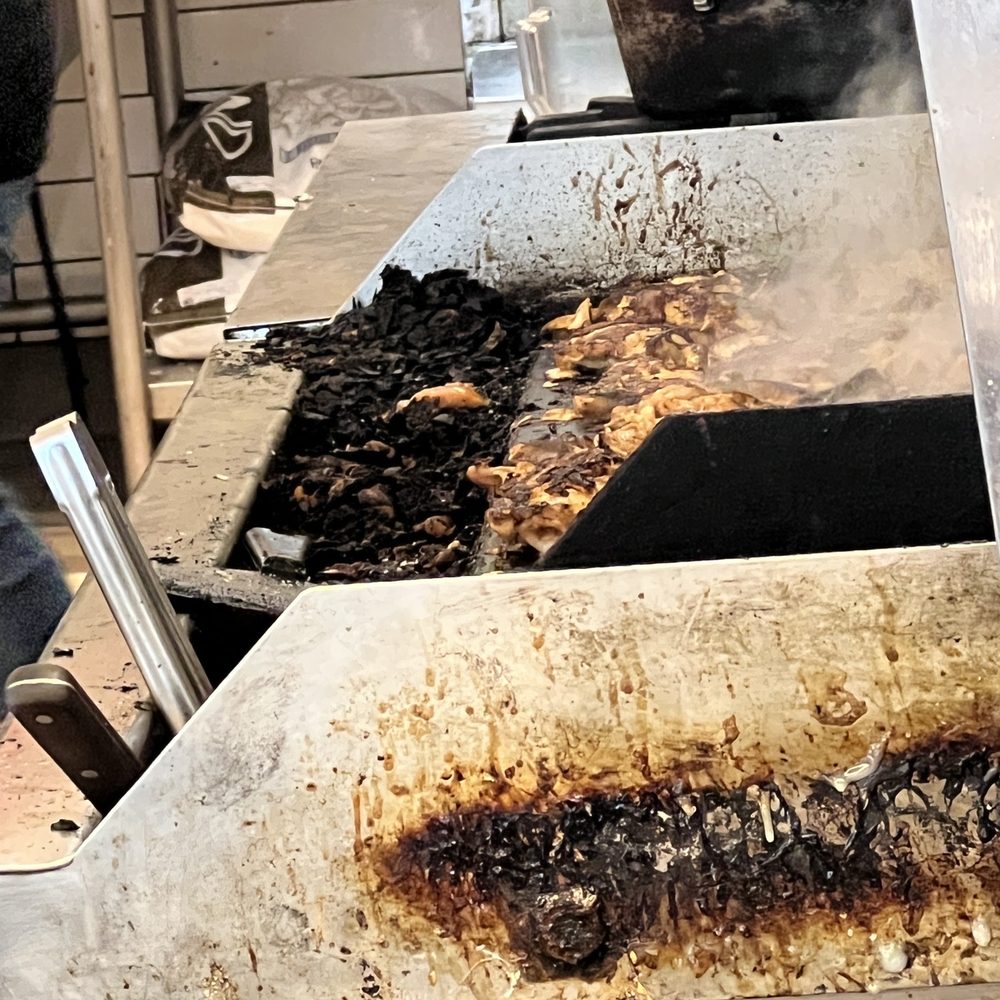 Chipotle Mexican Grill - Grill grease tray FILLED to the brim with? - Fast Food Near Me - Southaven, Mississippi