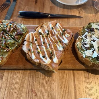 Taste Wine Cafe - Avo bacon, smoked salmon, pesto Parmesan sun dried tomato toast - Wine Bars Near Me - West Linn, Oregon Taste Wine Cafe - Avo bacon, smoked salmon, pesto Parmesan sun dried tomato toast - Wine Bars Near Me - West Linn, Oregon