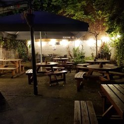 The Horseshoe - The lovely Horseshoe Garden.