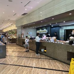 Buffet 101 - Buffet area