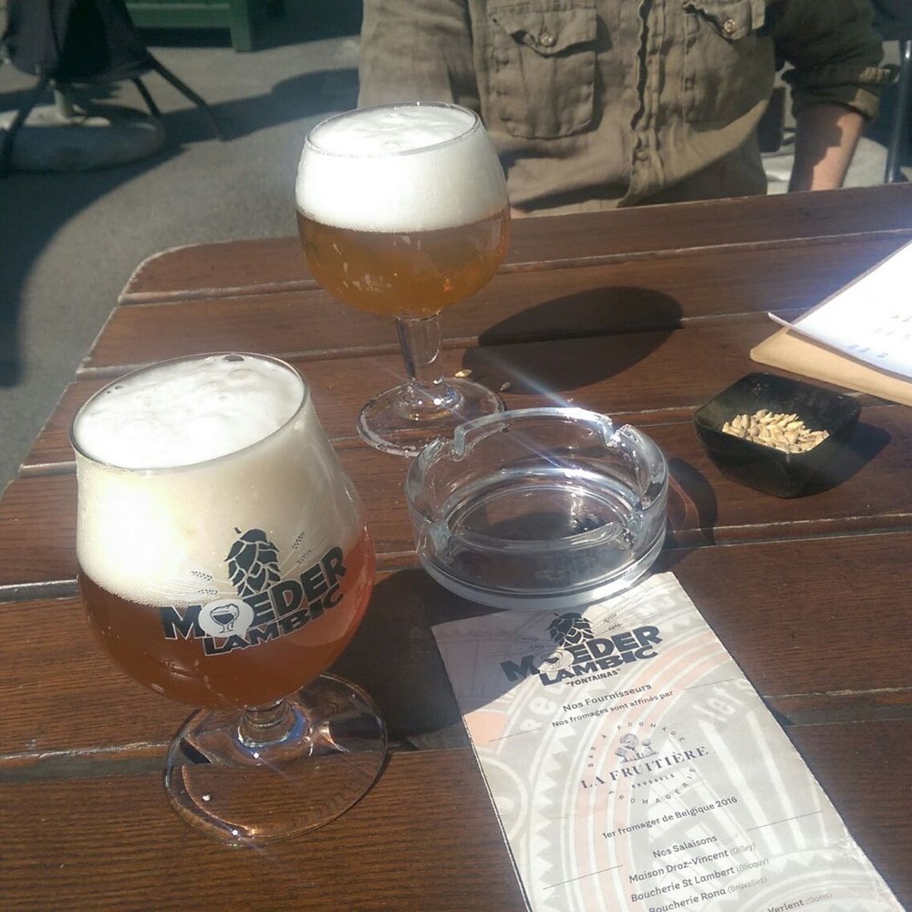 Moeder Lambic - Beer Bar Near Me - Saint-Gilles, BRU Moeder Lambic - Beer Bar Near Me - Saint-Gilles, BRU