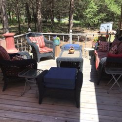 Cottonwood Bed and Breakfast - Outside deck to relax and have your first cup of coffee in the morning!
