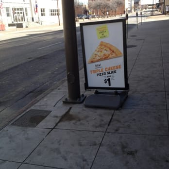 7-Eleven - a sign for a pizza place - Convenience Stores Near Me - Dallas, Texas 7-Eleven - a sign for a pizza place - Convenience Stores Near Me - Dallas, Texas