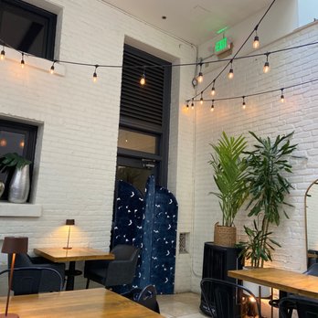 Bone Kettle - indoor seating - Breakfast & Brunch Near Me - Pasadena, California
