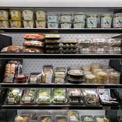 Pines Pantry - To-go option in the deli
all your favs from premade dinners, sandwiches, and salads!