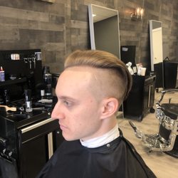 Groomking Barbershop
