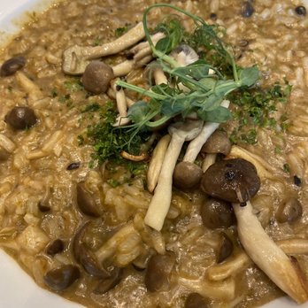 et al. - Hamakua Mushroom Risotto - Breakfast & Brunch Near Me - Honolulu, Hawaii