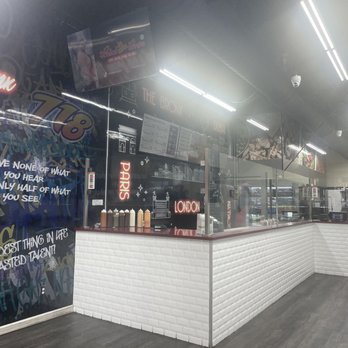 Halal Grill Bros - Inside restaurant - Halal Near Me - The Bronx, New York