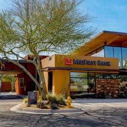MidFirst Bank - Exterior of MidFirst banking center location at Rural and Elliot in Tempe, Arizona.
