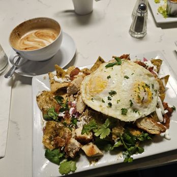 Bru's Wiffle - Chilaquiles - Breakfast & Brunch Near Me - Santa Monica, California