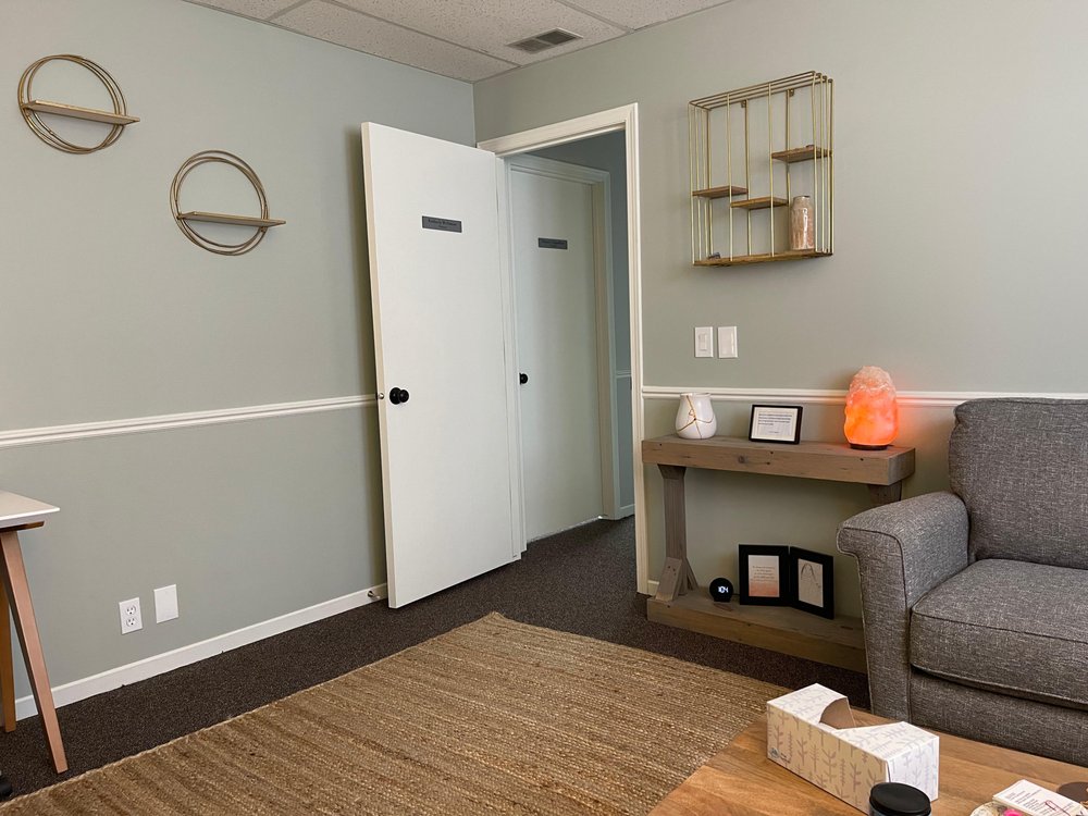 Leading Light Counseling - grief counselor in Papillion, NE