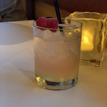 Eddie Merlot's - Ruby Red Spritz - Seafood Near Me - Columbus, Ohio Eddie Merlot's - Ruby Red Spritz - Seafood Near Me - Columbus, Ohio