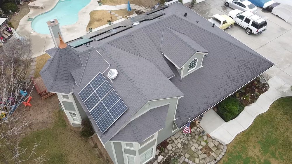 Slide of Econo Roofing