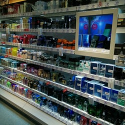 Dm-drogerie Markt - Parfümabteilung