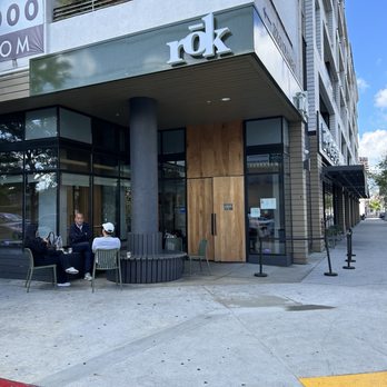 Rok - Olympic Blvd - Outside - Coffee & Tea Near Me - Los Angeles, California Rok - Olympic Blvd - Outside - Coffee & Tea Near Me - Los Angeles, California