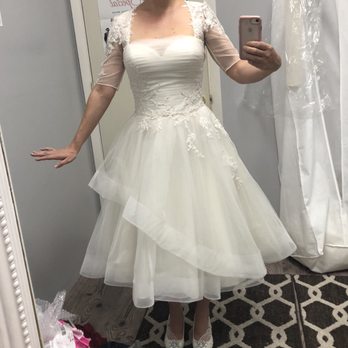 Elegant Reflections Alterations - Bridal Near Me - Mesa, Arizona