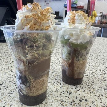 Baskin-Robbins - Great layering! - Ice Cream & Frozen Yogurt Near Me - Oxnard, California