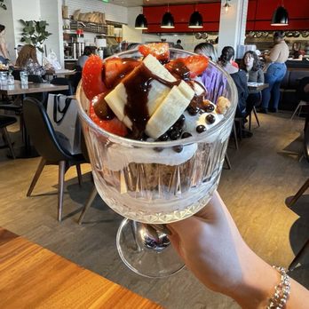 North Italia - Deconstructed Brookie Sundae - Italian Near Me - Nashville, Tennessee North Italia - Deconstructed Brookie Sundae - Italian Near Me - Nashville, Tennessee